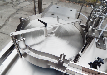 8ml、13ml、15ml裝眼藥水灌裝機細節圖