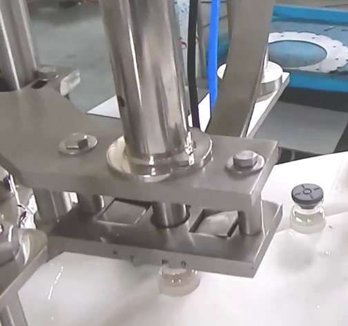 8ml、13ml、15ml裝眼藥水灌裝機細節圖